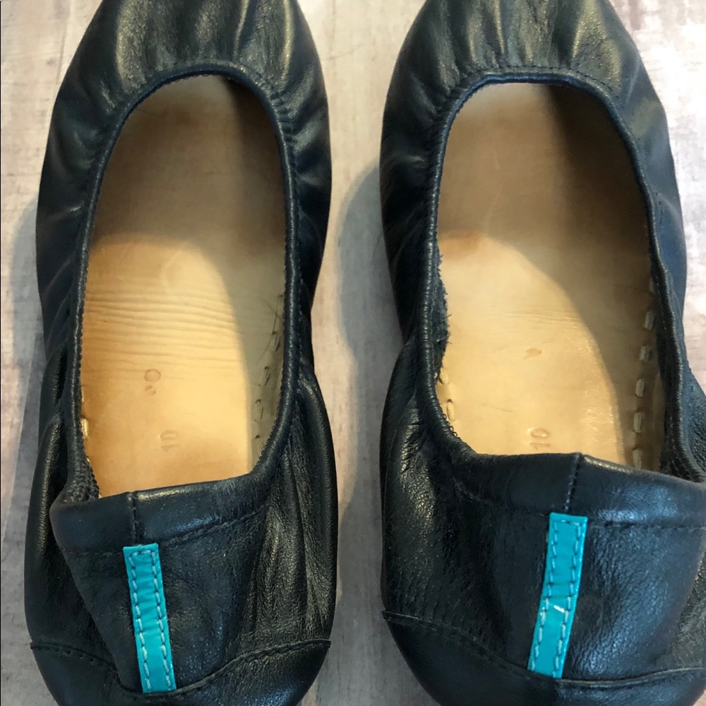 Tieks Matte Black Size 10
